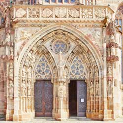Portal - Frauenkirche Nürnberg