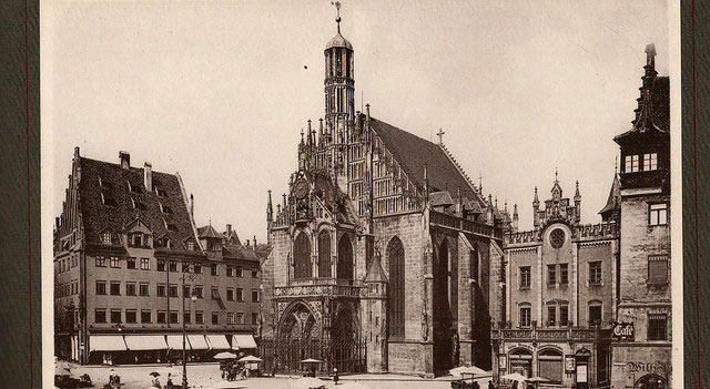 Old - Frauenkirche Nürnberg
